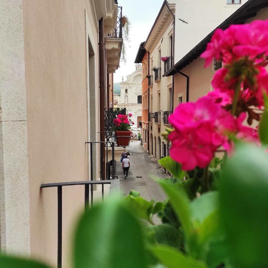 La Terrazza Del Quarto L'Aquila Eksteriør billede