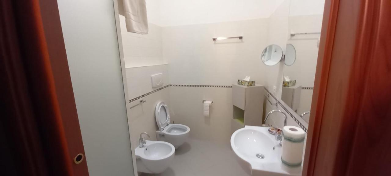 La Terrazza Del Quarto L'Aquila Eksteriør billede